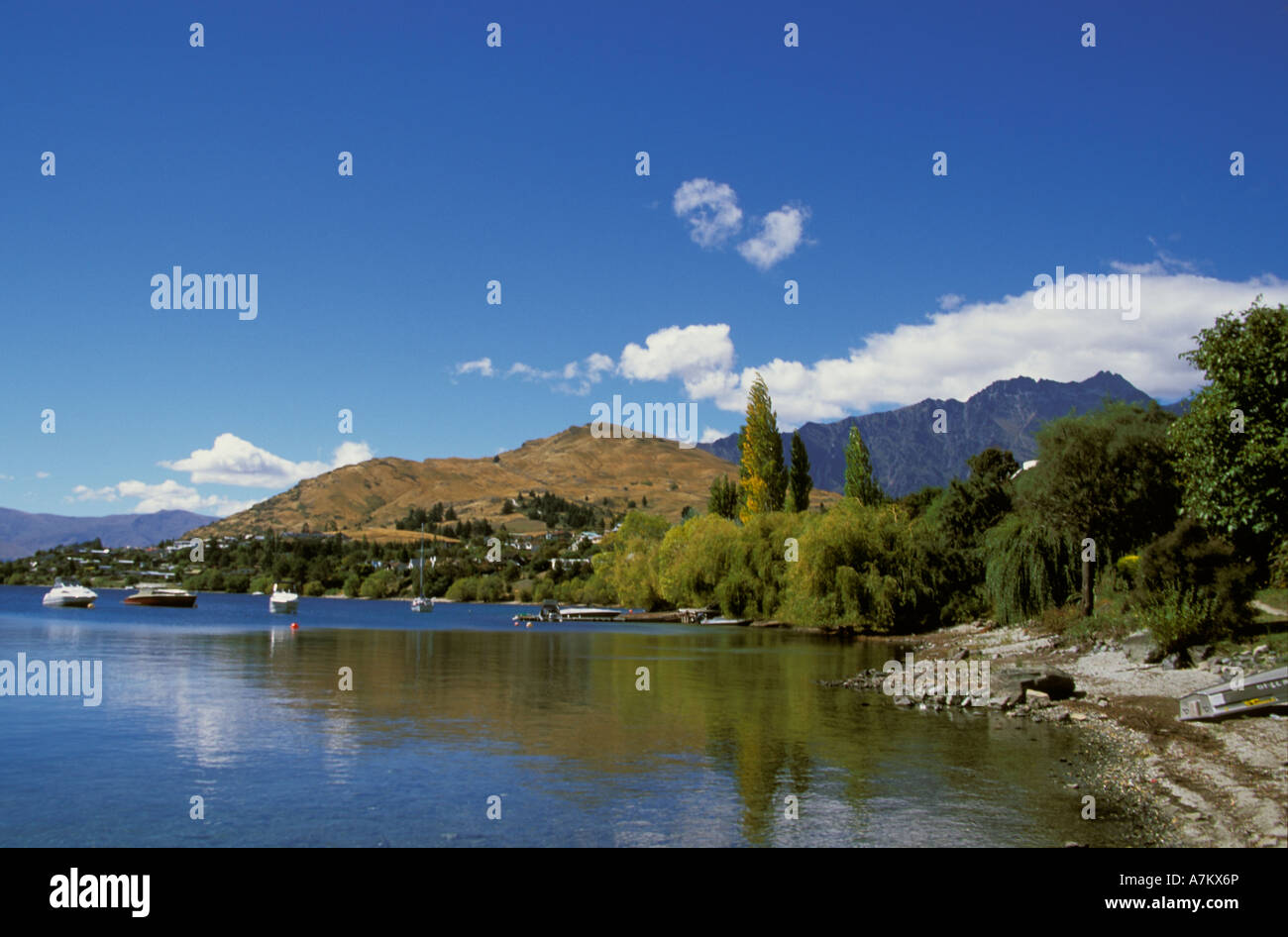 Lake Wakatipu New Zealand Queenstown Stock Photo - Alamy