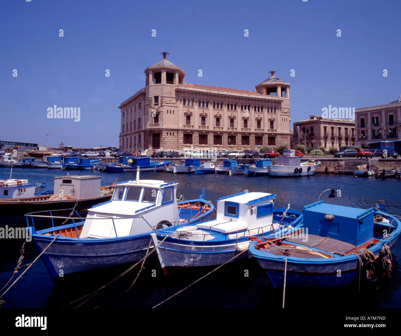 Italy Sicilia Siracusa harbour Stock Photo - Alamy