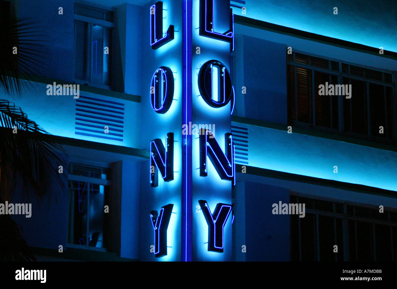 Art deco style building caf restaurant pub hotel stock photo alamy