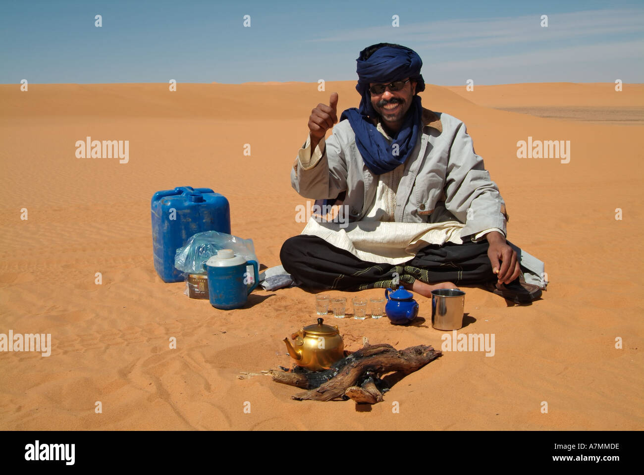 Tuareg man making tea, Sahara Desert, Libya Stock Photo Alamy