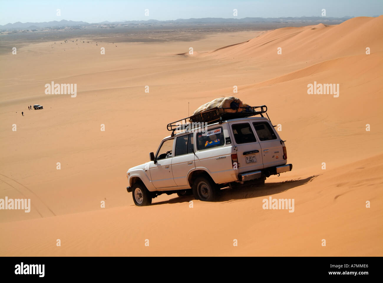 Jeep safari, Idehan Murzuq sand sea, Sahara Desert, Libya Stock Photo