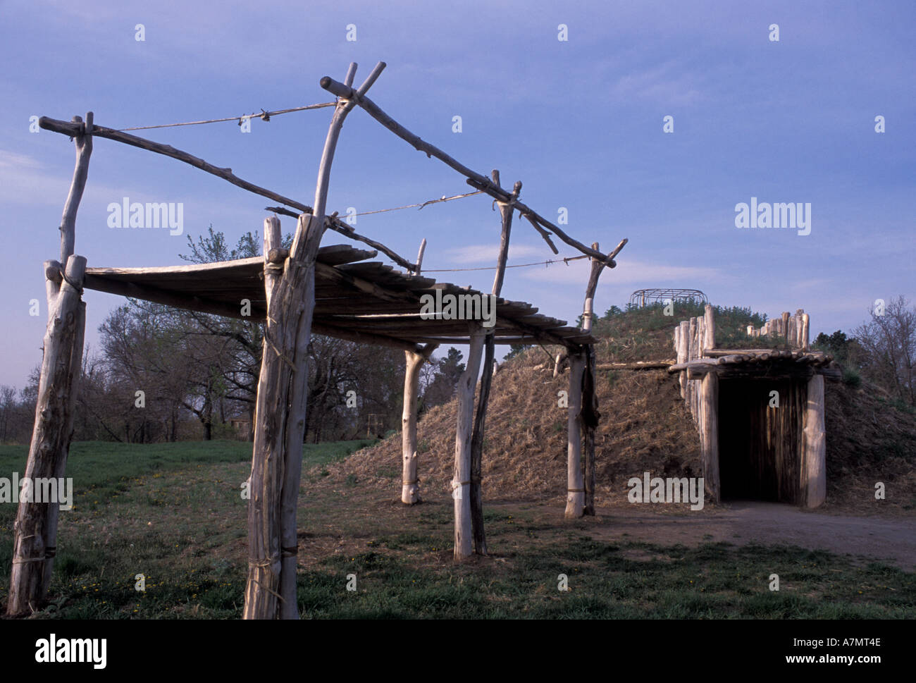 USA, North Dakota, Mandan Earth lodge, OnASlant Indian Village, Fort