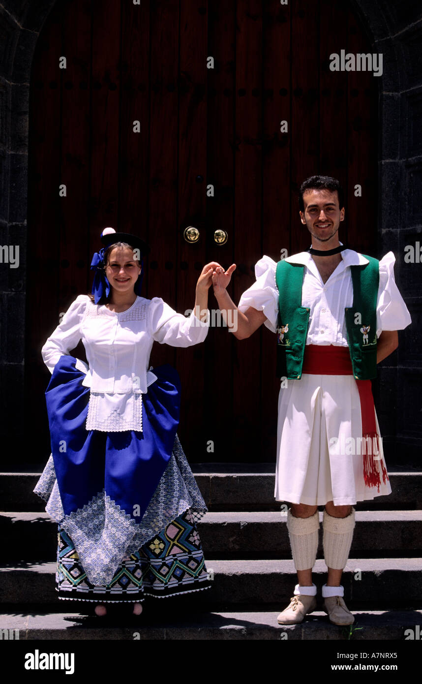 Spain, Canary Islands, Gran Canaria island, couple wearing traditional  costumes Stock Photo - Alamy