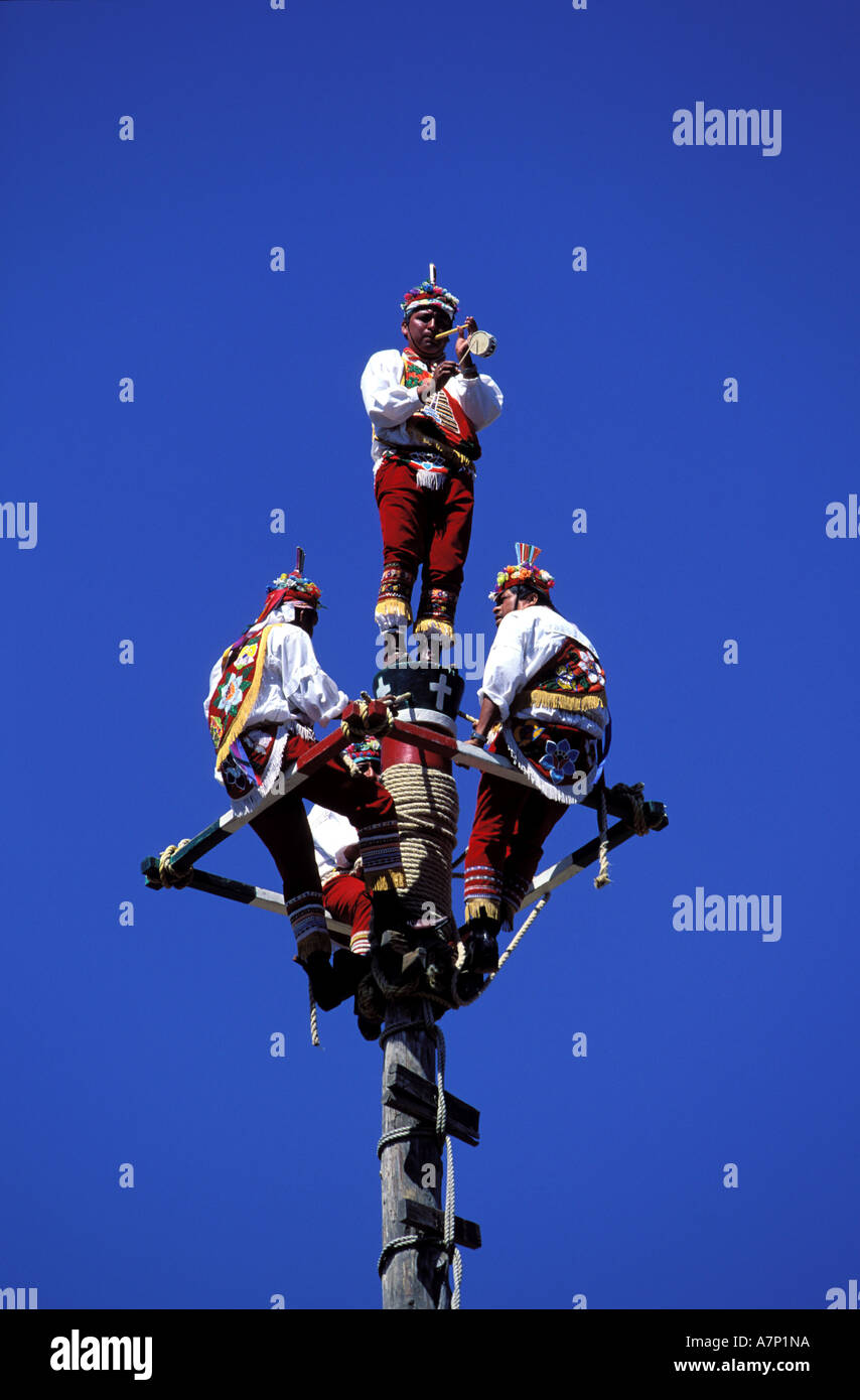 Voladores mexico city hi-res stock photography and images - Alamy