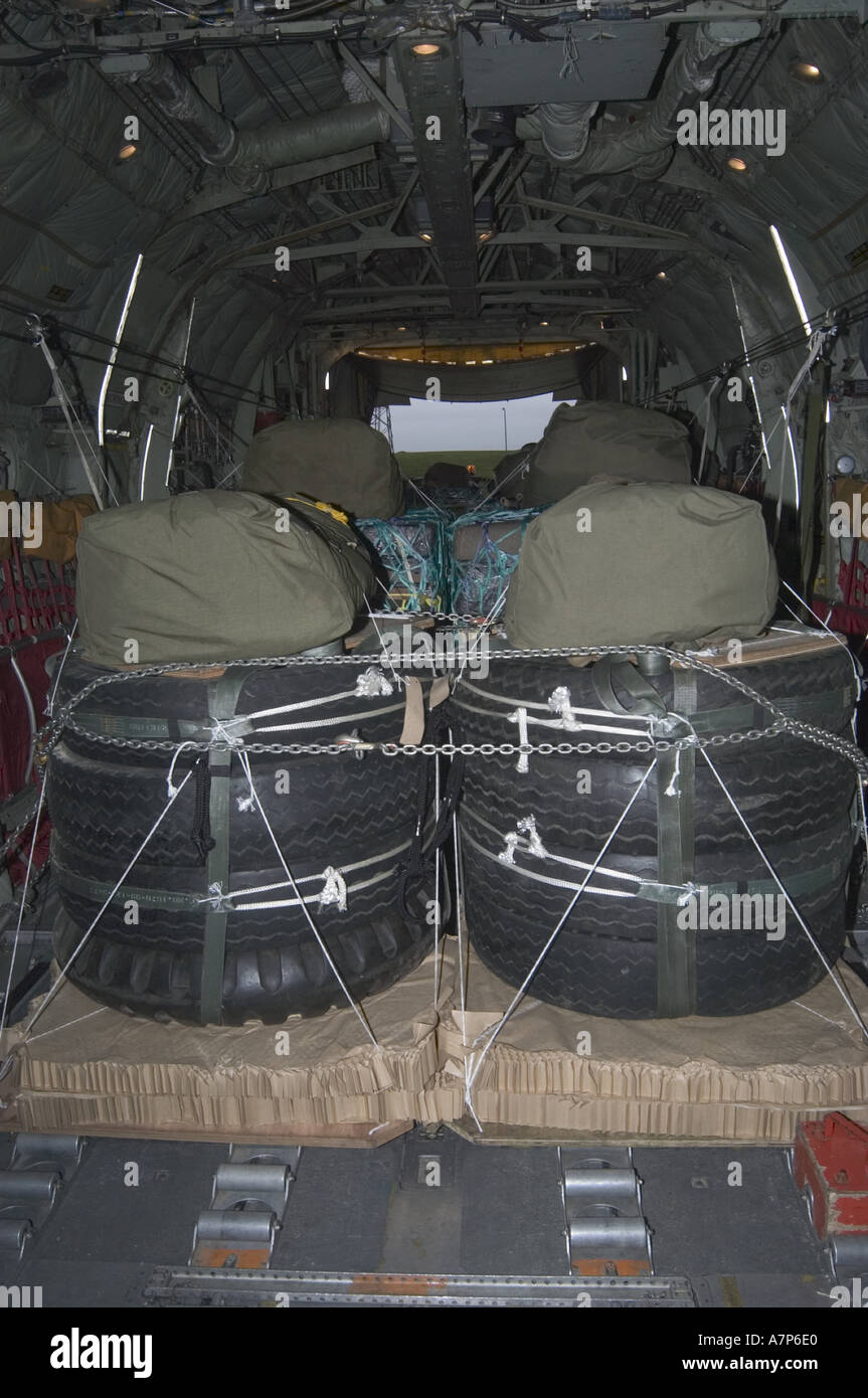 Hercules aircraft cargo ramp hi-res stock photography and images - Alamy