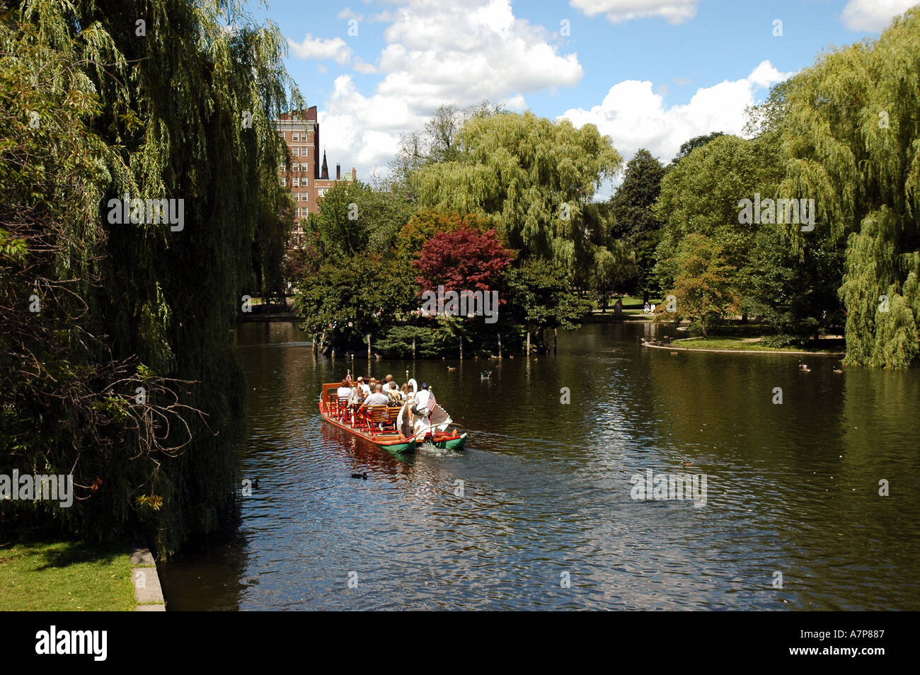 Paddleboat ride hi-res stock photography and images - Alamy
