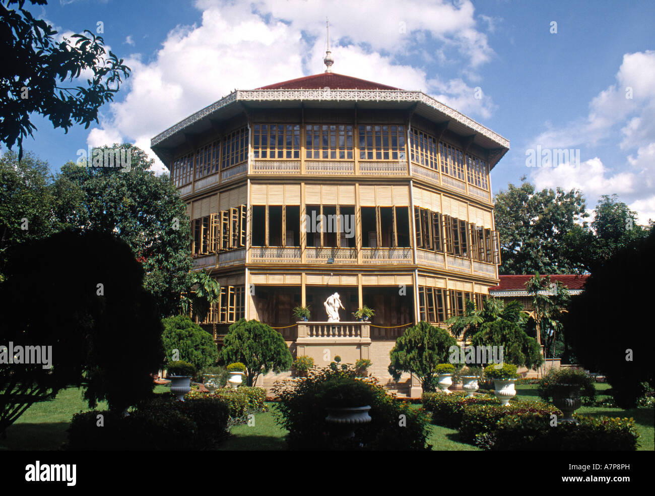 Vimanmek Teak Mansion, Bangkok, Thailand Stock Photo