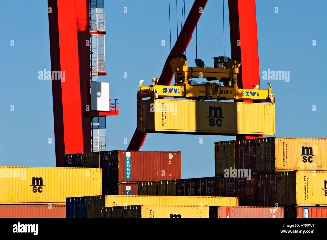 Shipping Industry / A container ship unloads its containers in the
