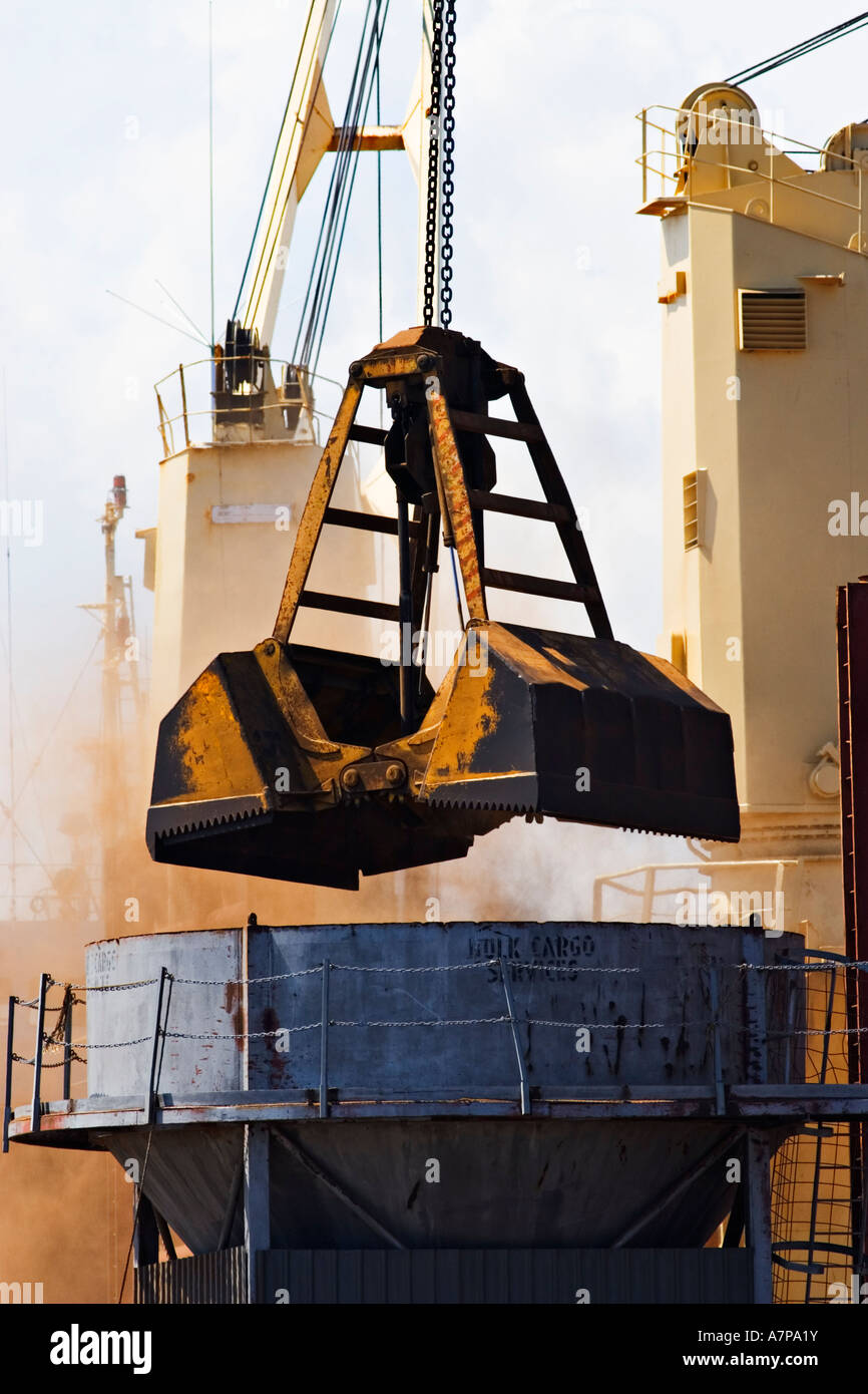 Shipping Industry / Bulk Shipping in the "Port of Melbourne" Melbourne