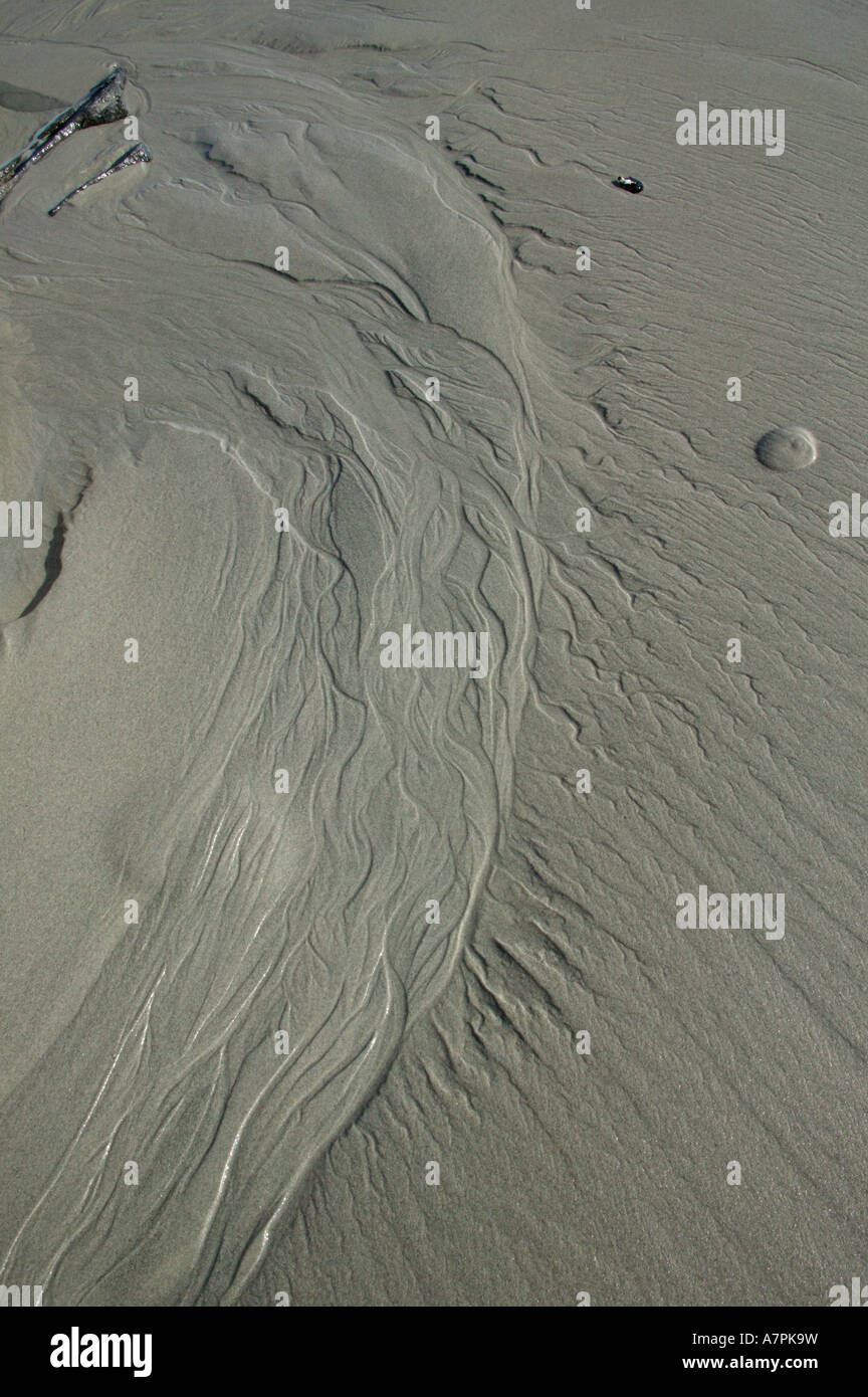 Water flow flowing ripples sand beach hi-res stock photography and ...