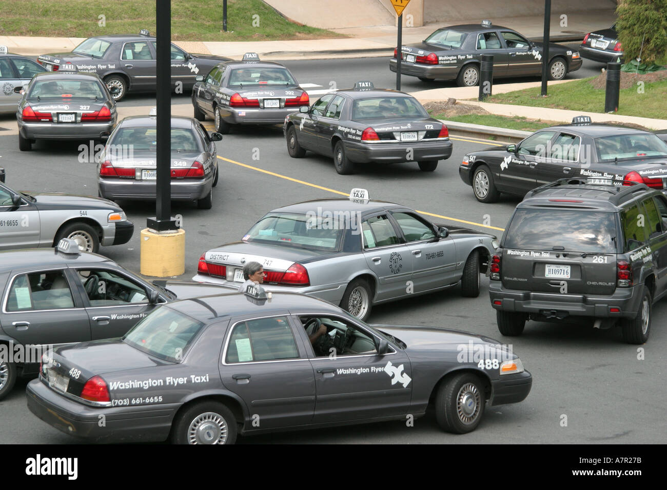 Virginia VA South Washington Dulles Airport transportation commercial flight flying airlines taxi taxis cab cabs driver fare public tran Stock Photo