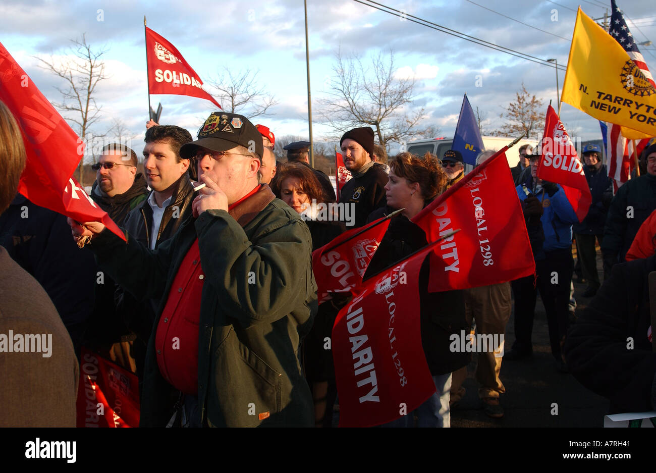 Union workers hi-res stock photography and images - Alamy