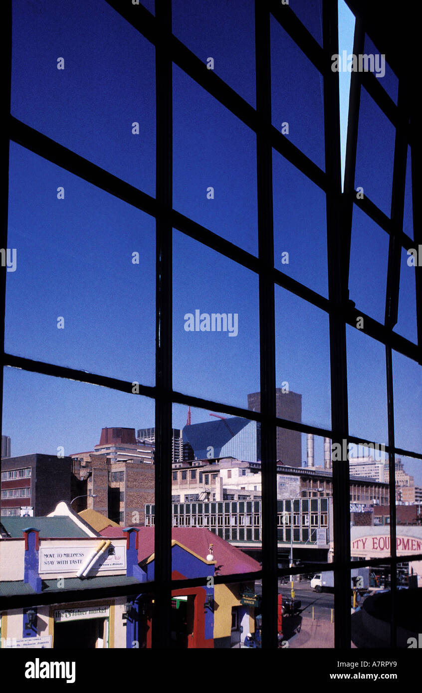 South Africa, Johannesburg, the De Beers building on background Stock Photo Alamy