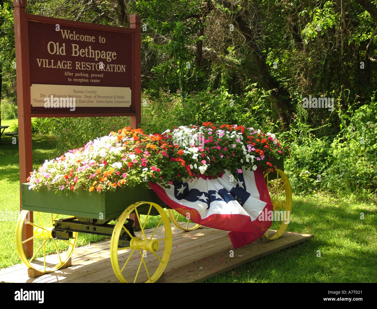 AJD37353, Old Bethpage, NY, New York, Long Island Stock Photo Alamy