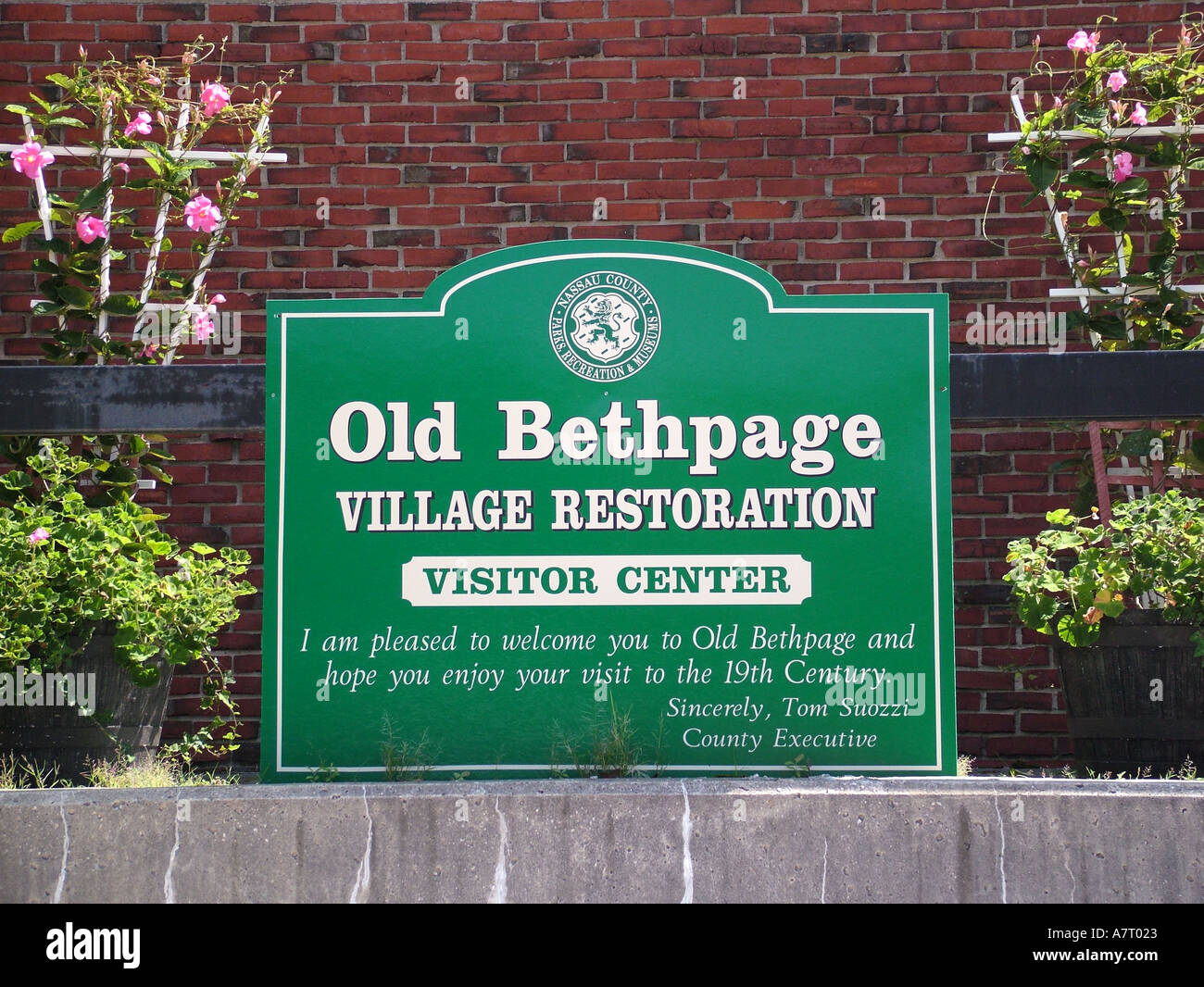 AJD37354, Old Bethpage, NY, New York, Long Island Stock Photo Alamy