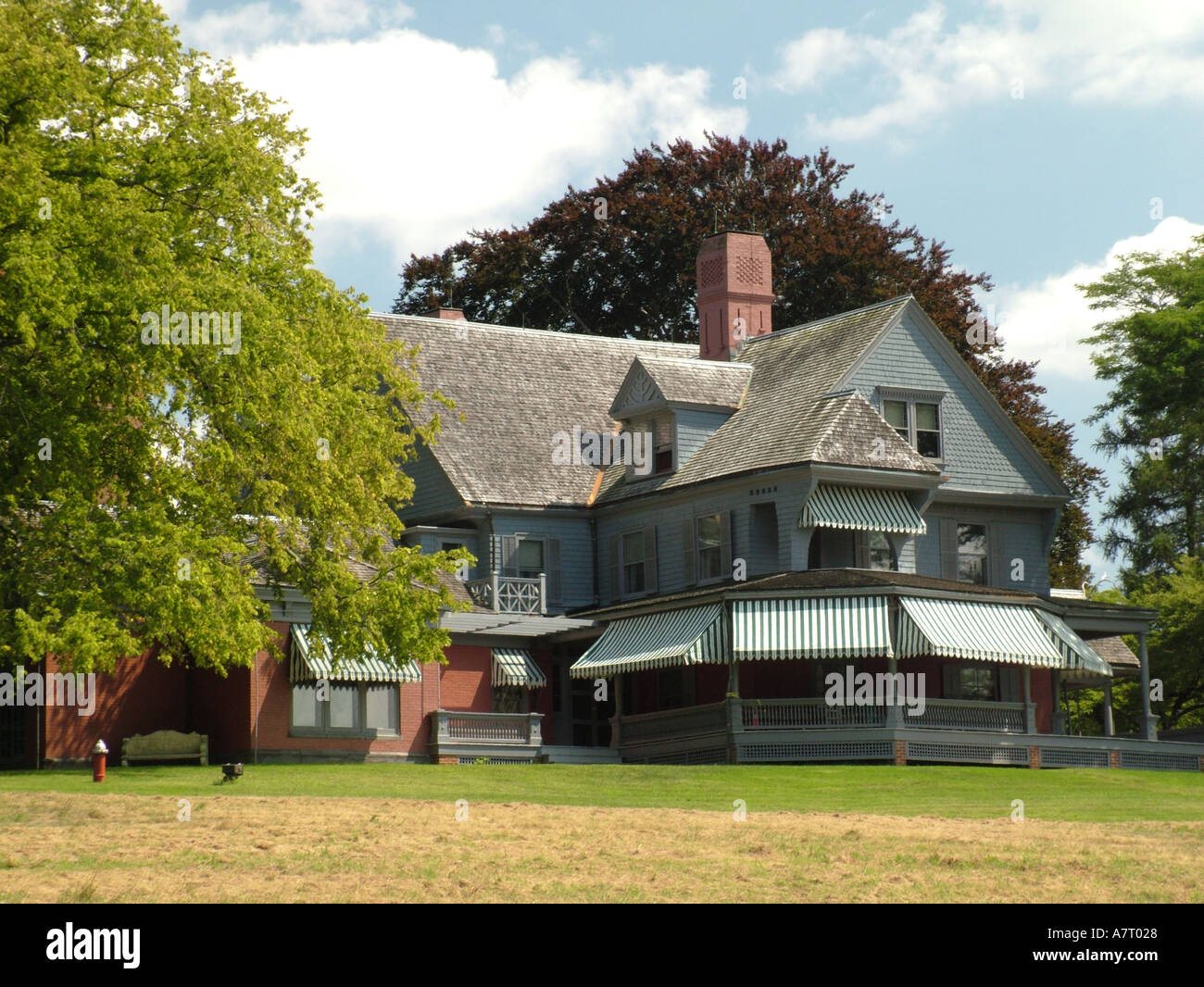 Long island new york oyster bay oyster bay hires stock photography and