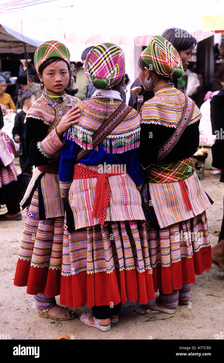 Hmong hi-res stock photography and images - Alamy