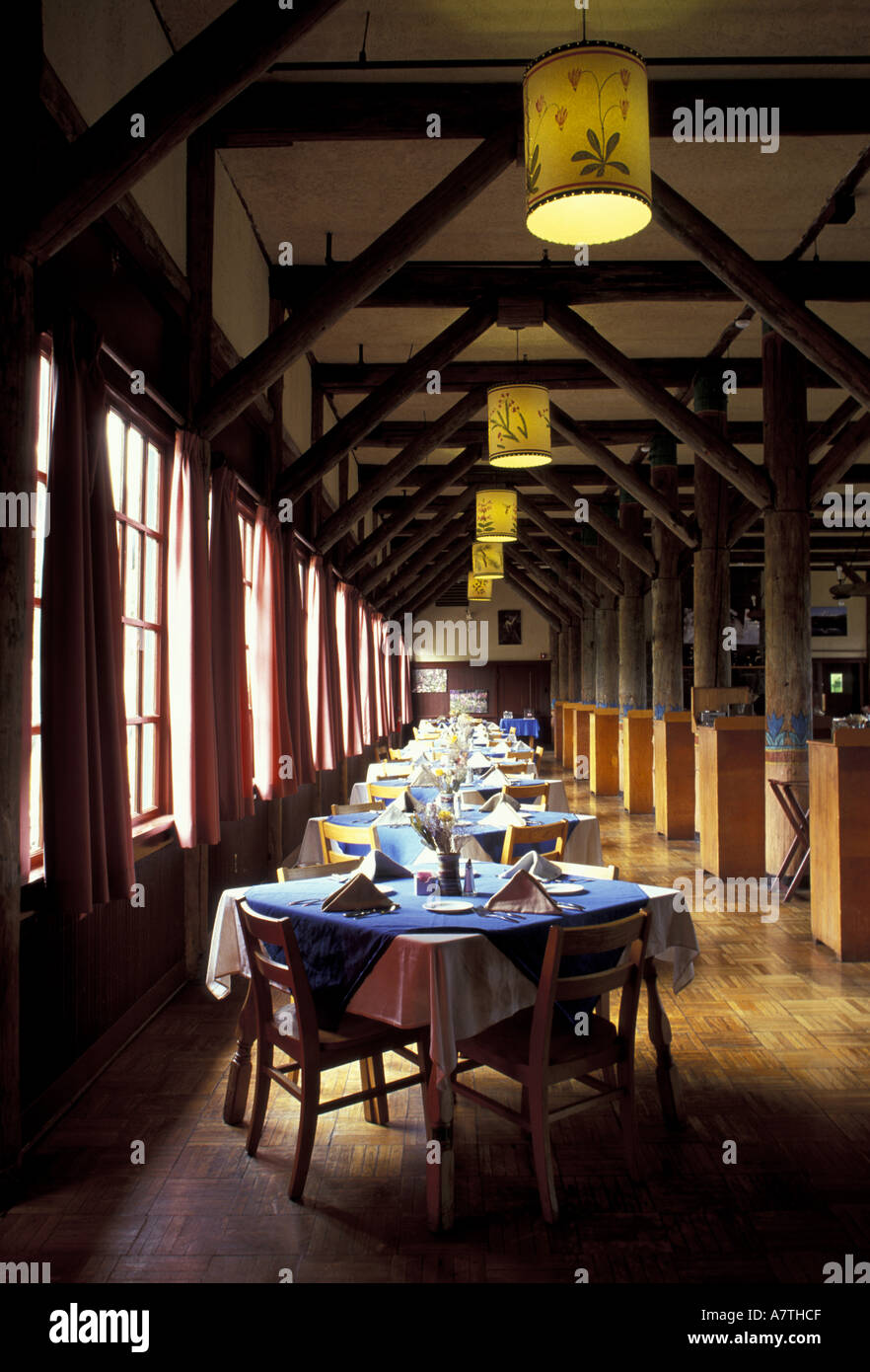 North America, USA, Washington, Mt. Rainier National Park. dining room
