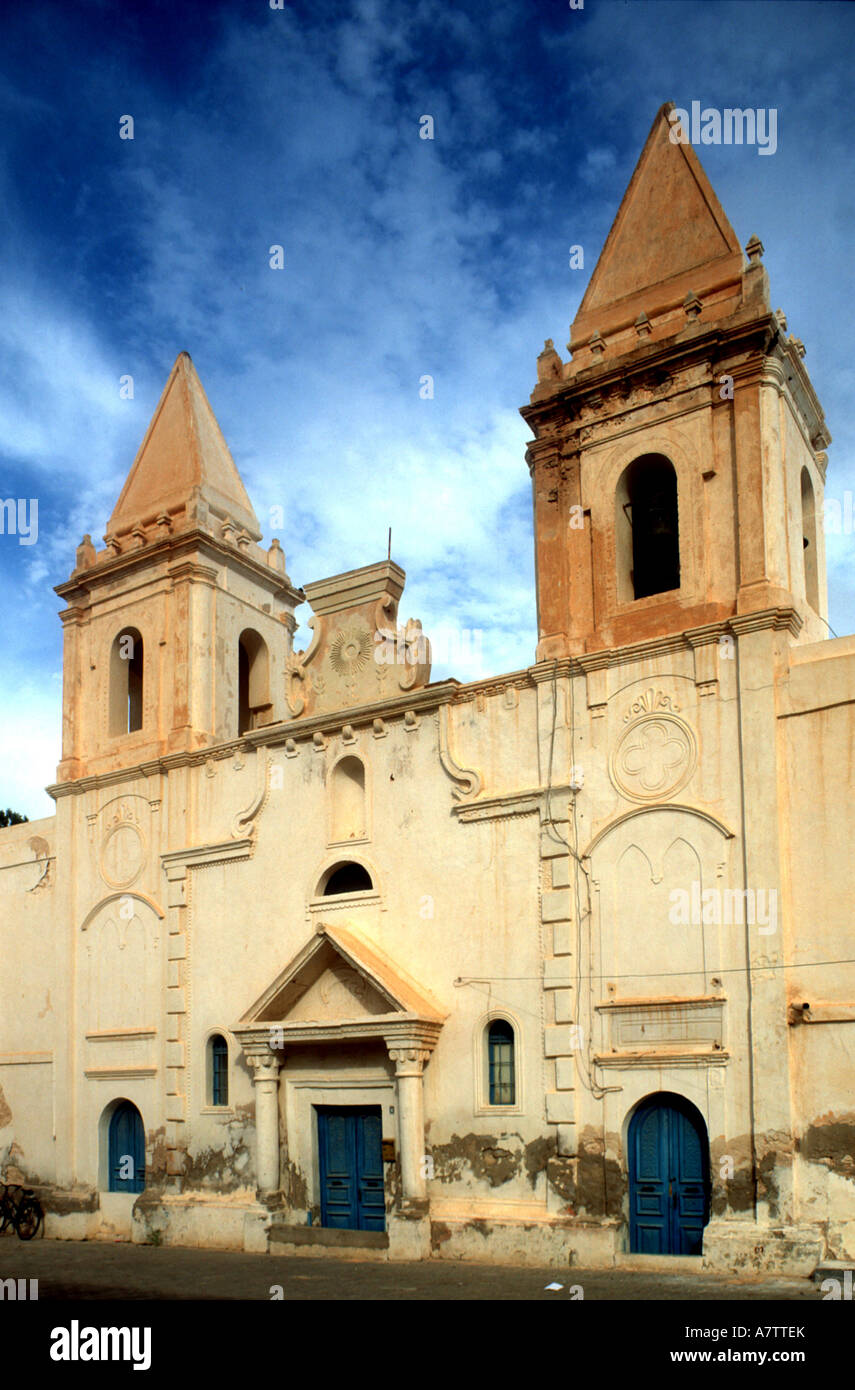 Facade of building, Djerba, Houmt Souk, Tunisia Stock Photo - Alamy