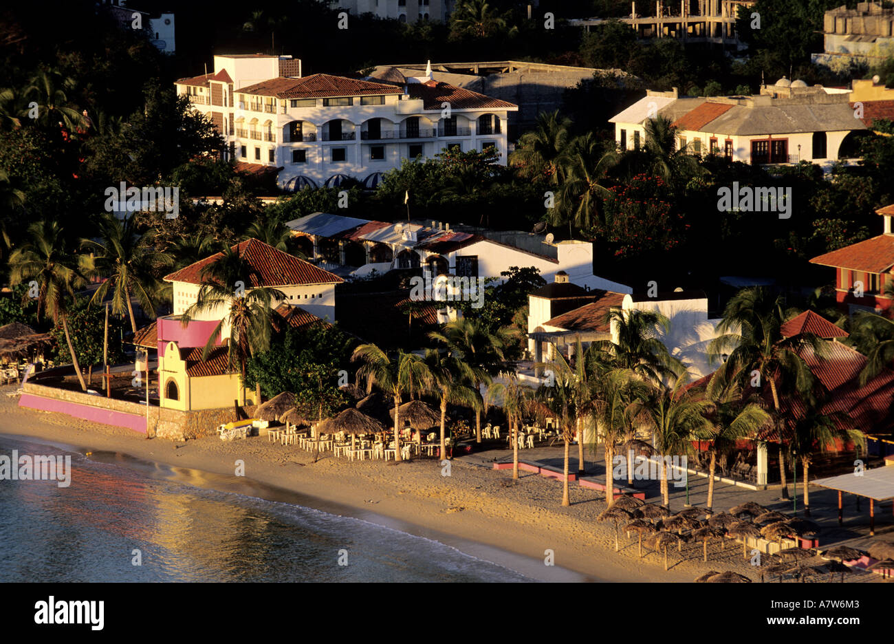 Mexico, Oaxaca State, Huatulco, Bahia de Santa Cruz, beach Stock Photo