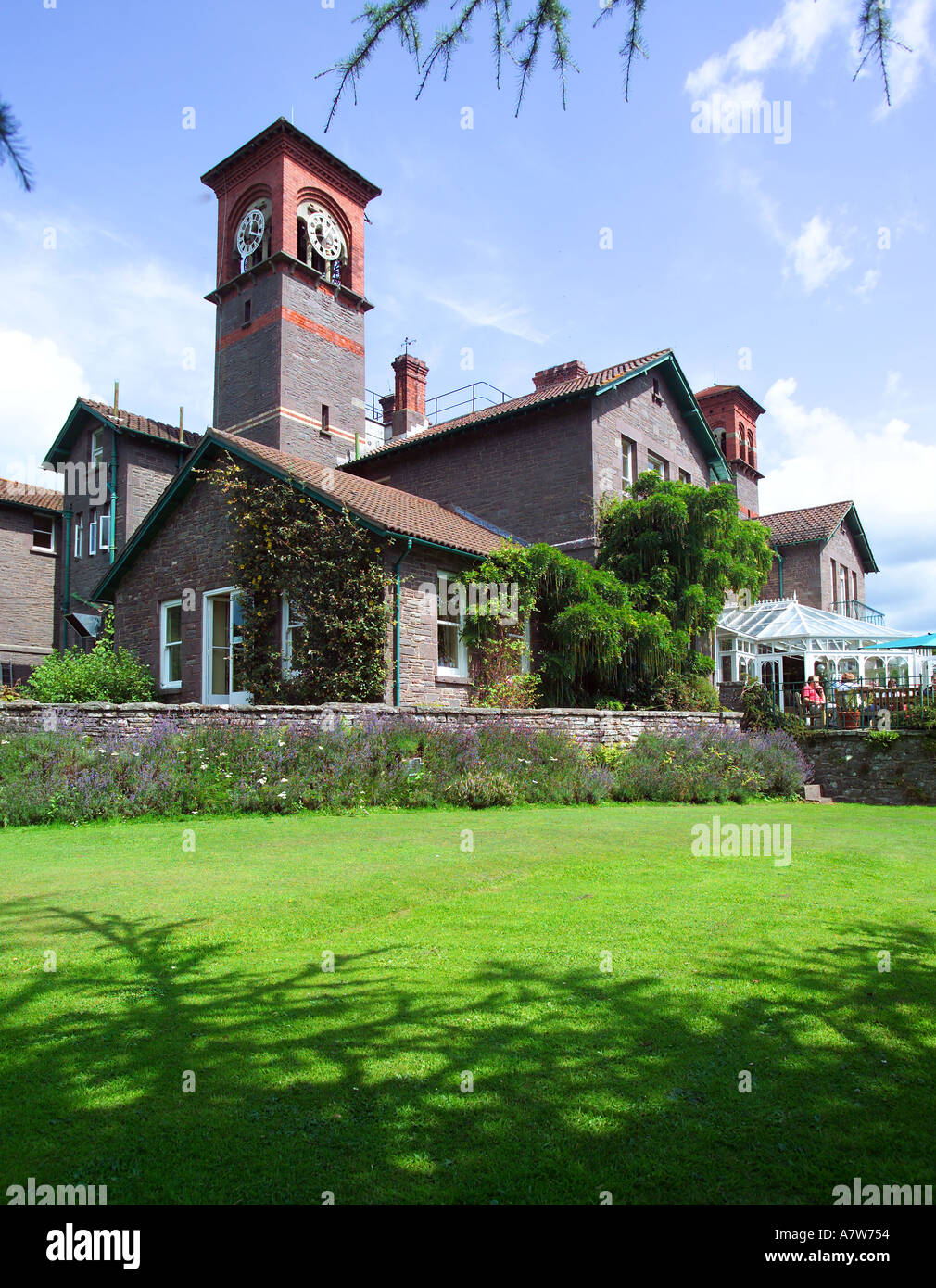 WALES HOTELS UK visual data 4