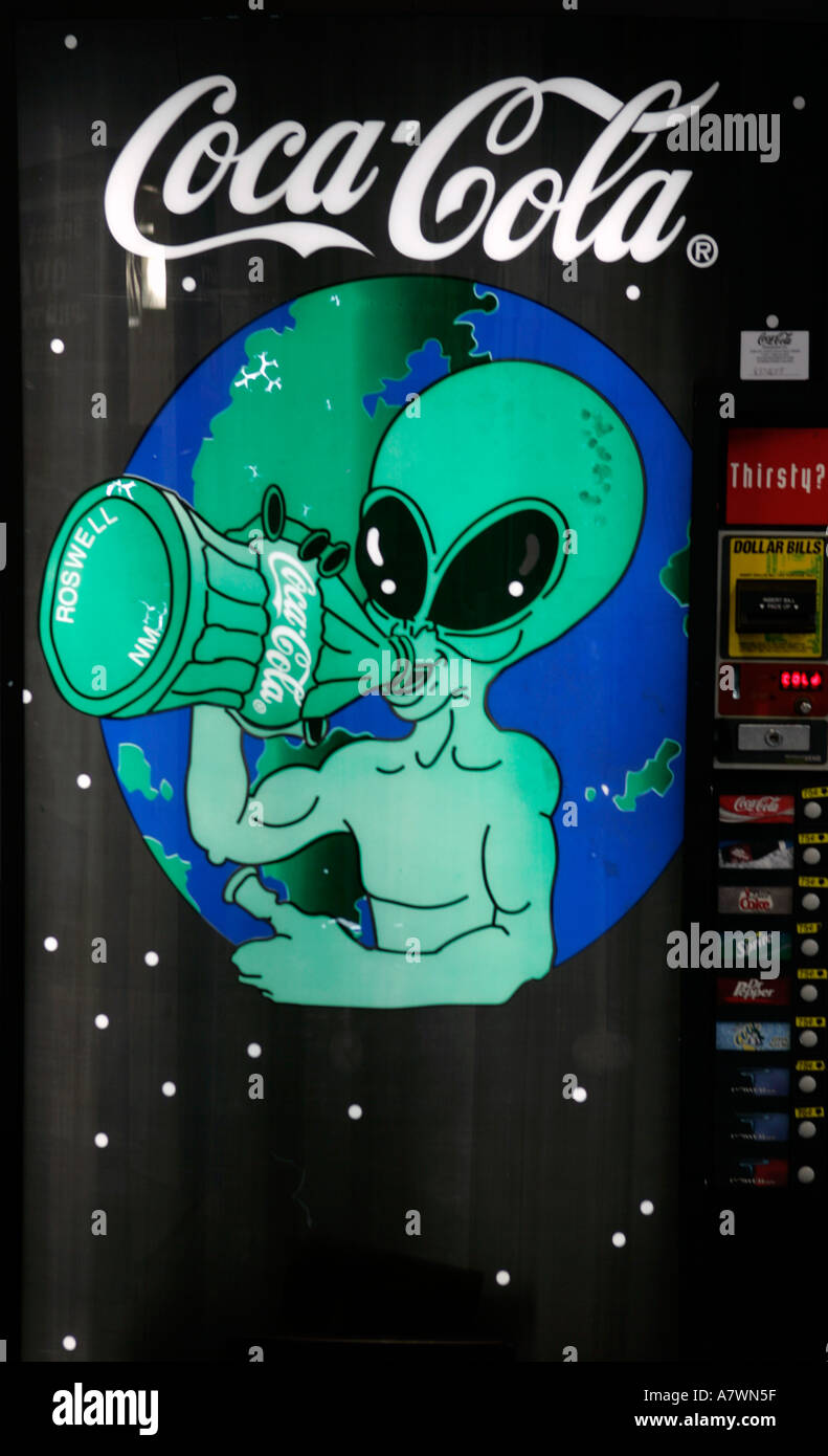 Coca cola machine with depiction of an alien in Roswell International UFO Museum Research Center New Mexico Stock Photo