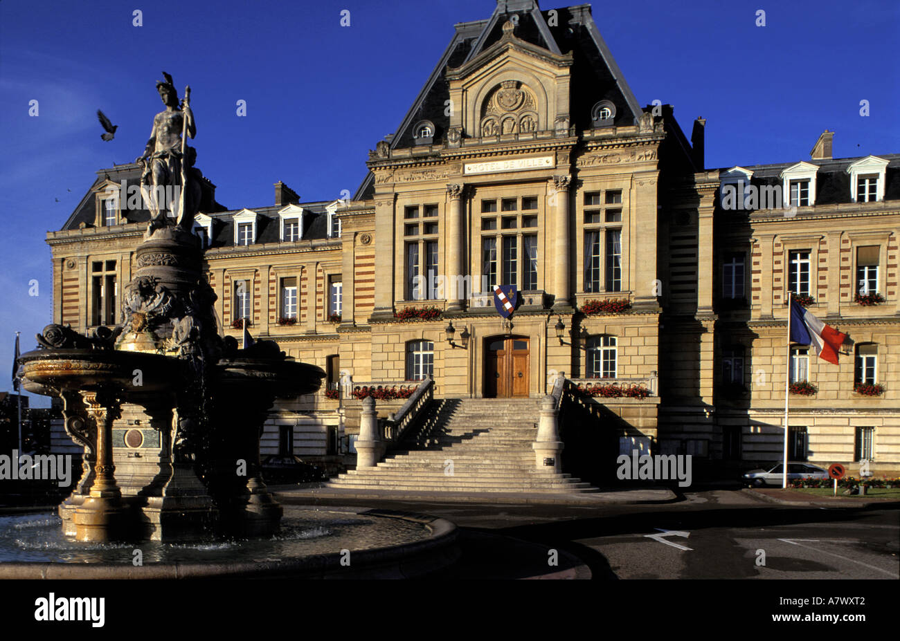 France, Eure, Normandy, town hallS square in Evreux Stock Photo Alamy