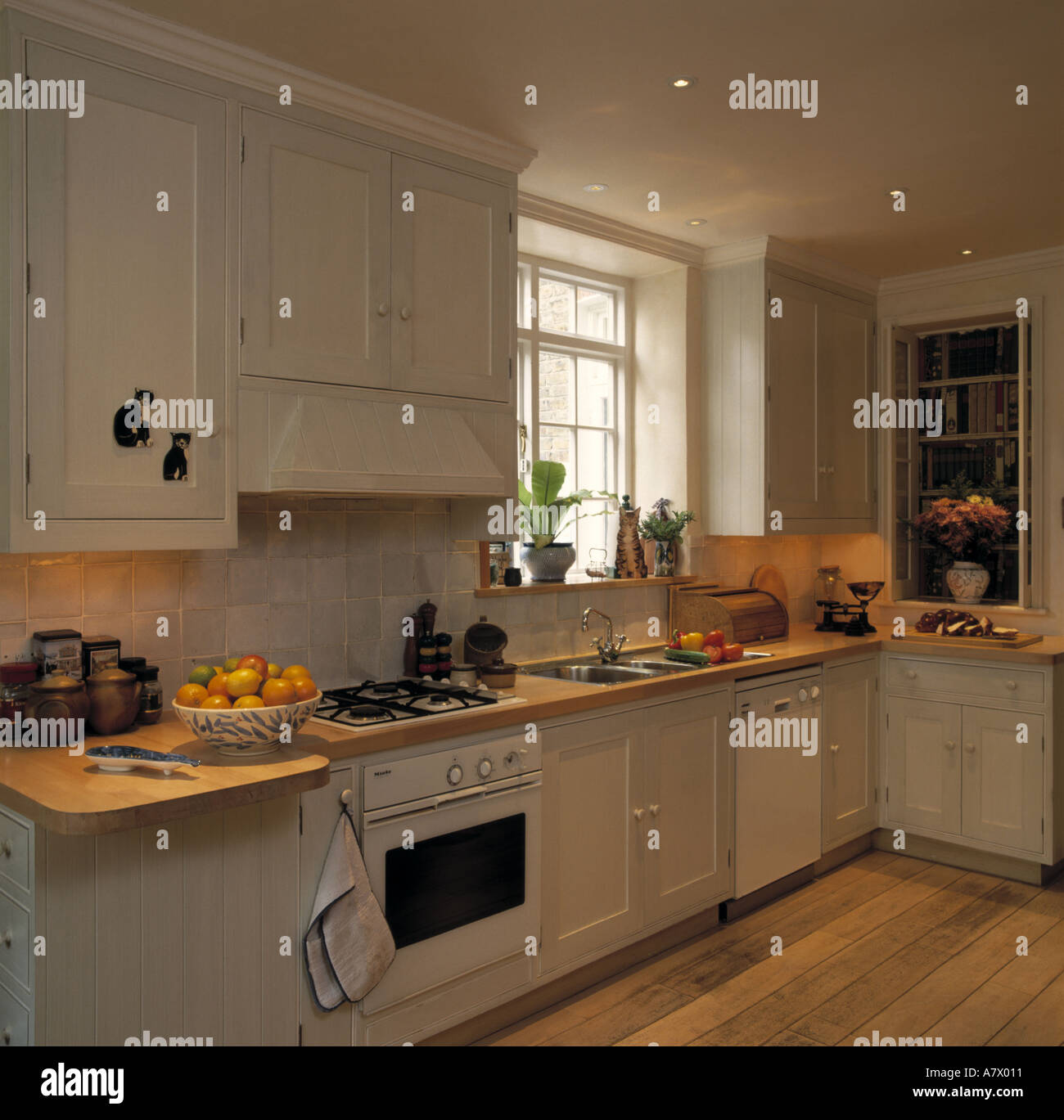 Interior windows floorboards hires stock photography and images Alamy