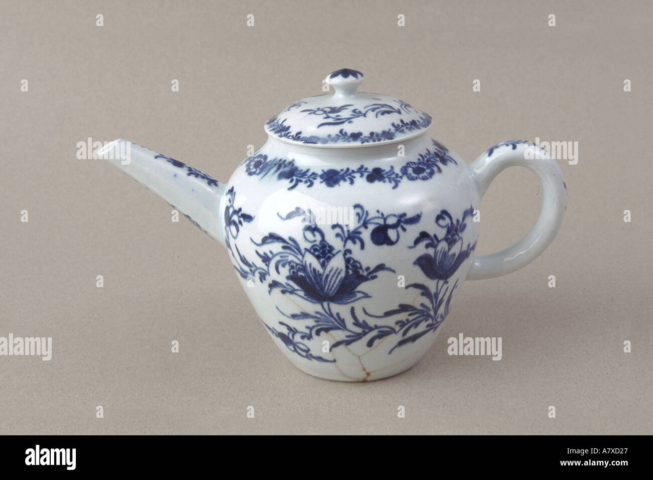 Teapot 18th century hi-res stock photography and images - Alamy