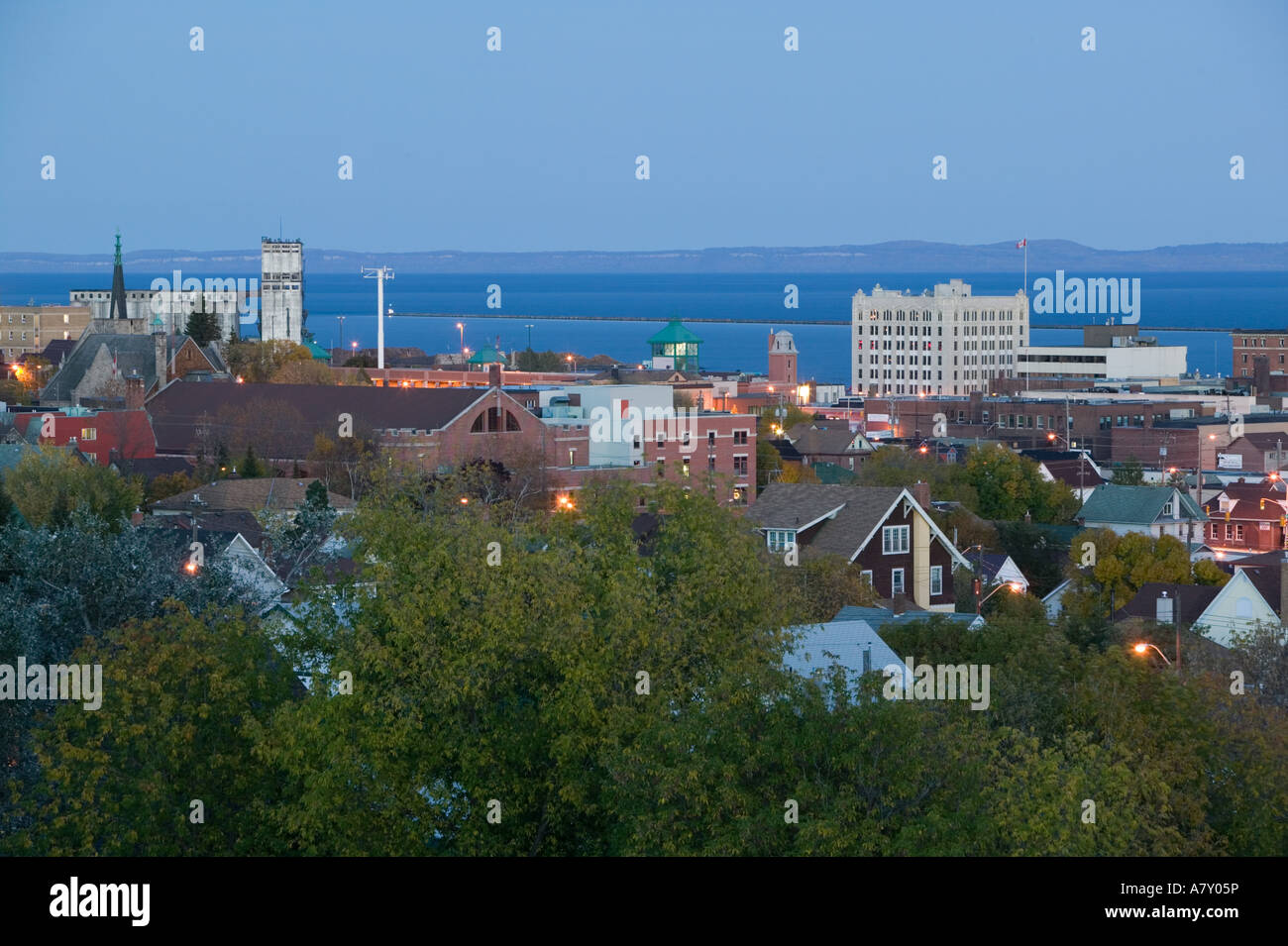 CANADA, Ontario, Thunder Bay: Town View from Hillcrest Park / Evening Stock Photo
