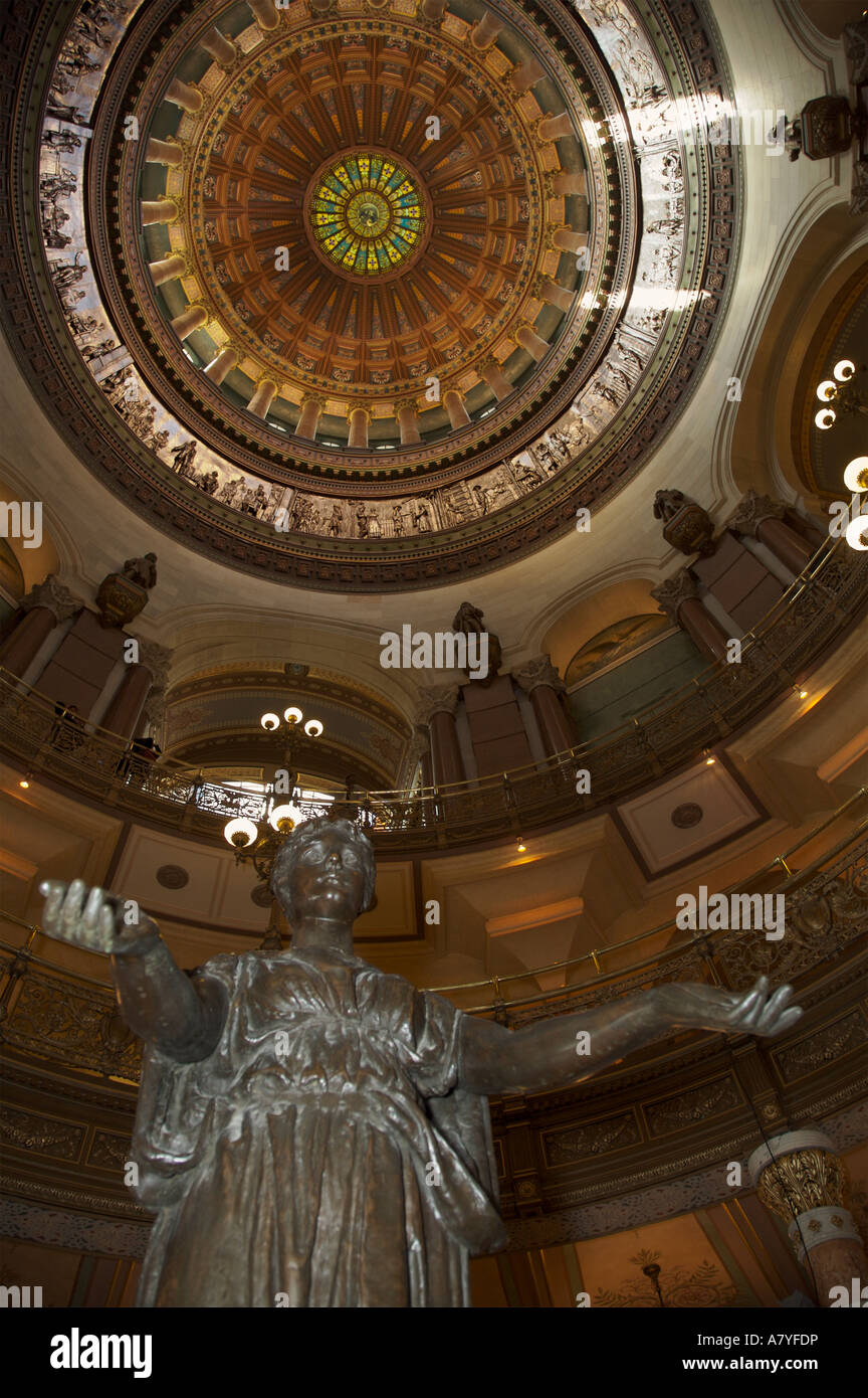 Illinois the World Statue Capitol Rotunda Springfield