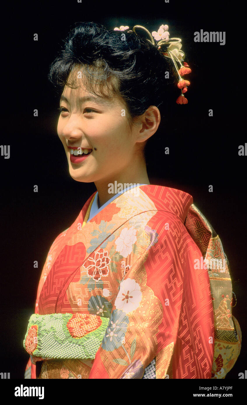 Japan Tokyo Guest In A Kimono At A Traditional Japanese Wedding