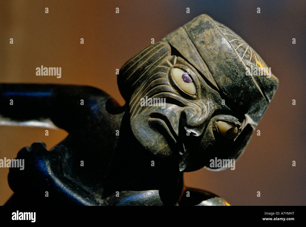 Huaca Dos CabezasJecetepeque, Moche, Burials, Male Figure attached to