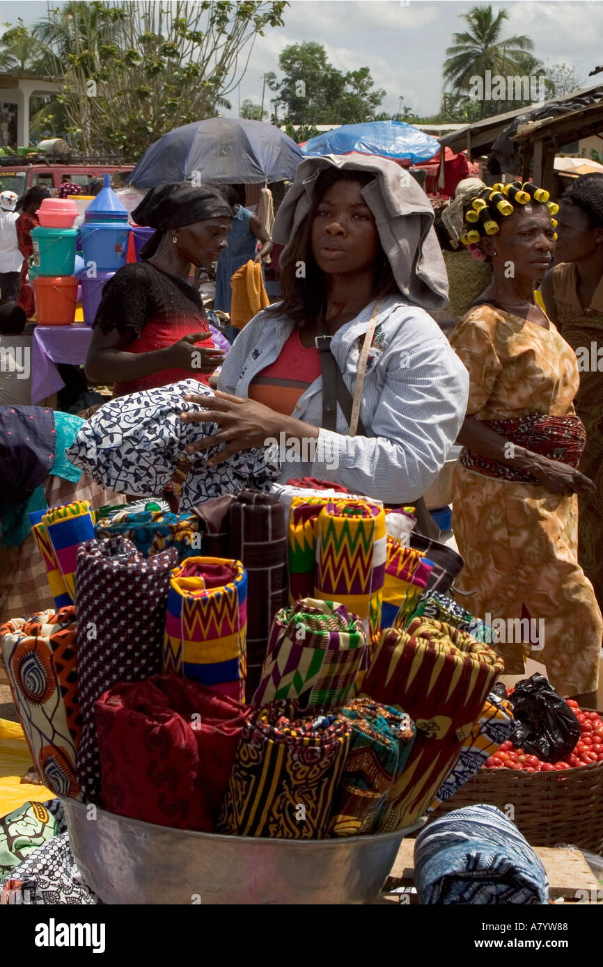 Accra, Ghana. Kente Cloth Stock Photo - Alamy