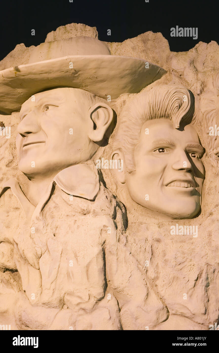 USA, Missouri, Branson: Country Music Mecca of the Midwest, Bas Reliefs of Celebrities at the Hollywood Wax Museum Stock Photo