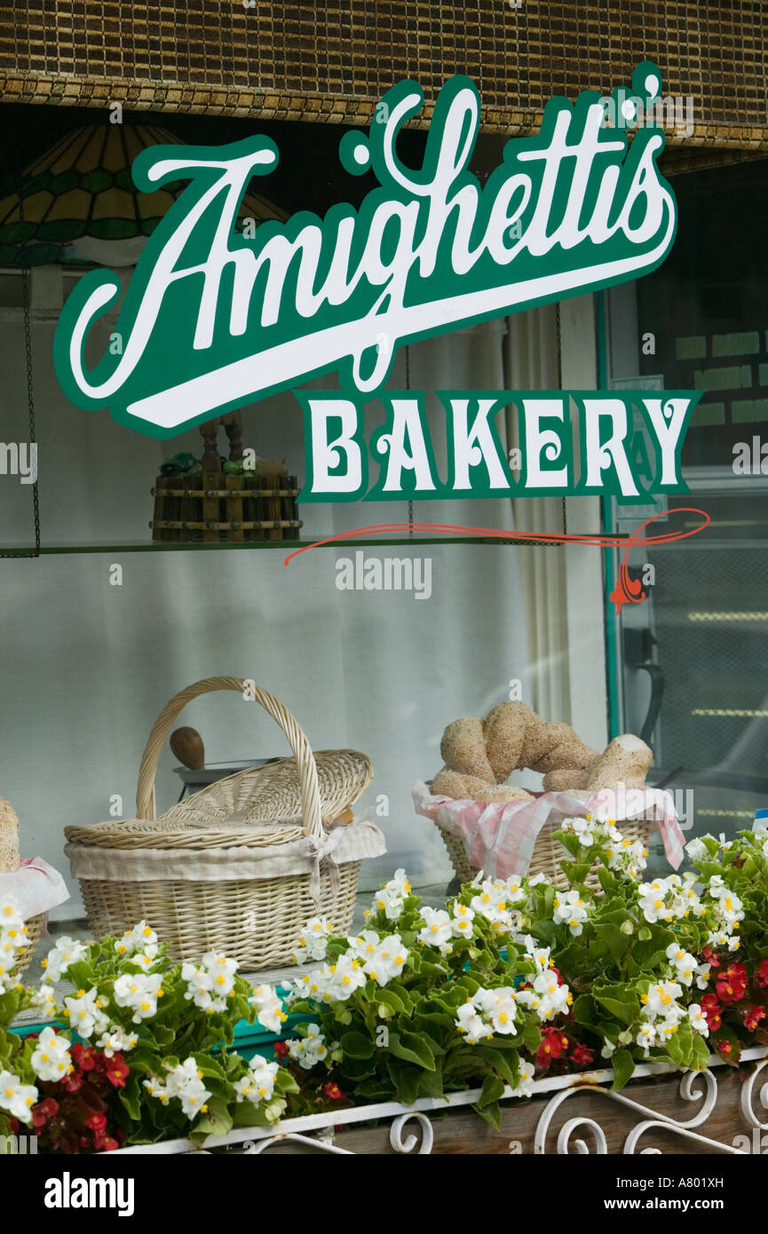 USA, Missouri, St. Louis The Hill, St. Louis' Little Italy Amighetti's
