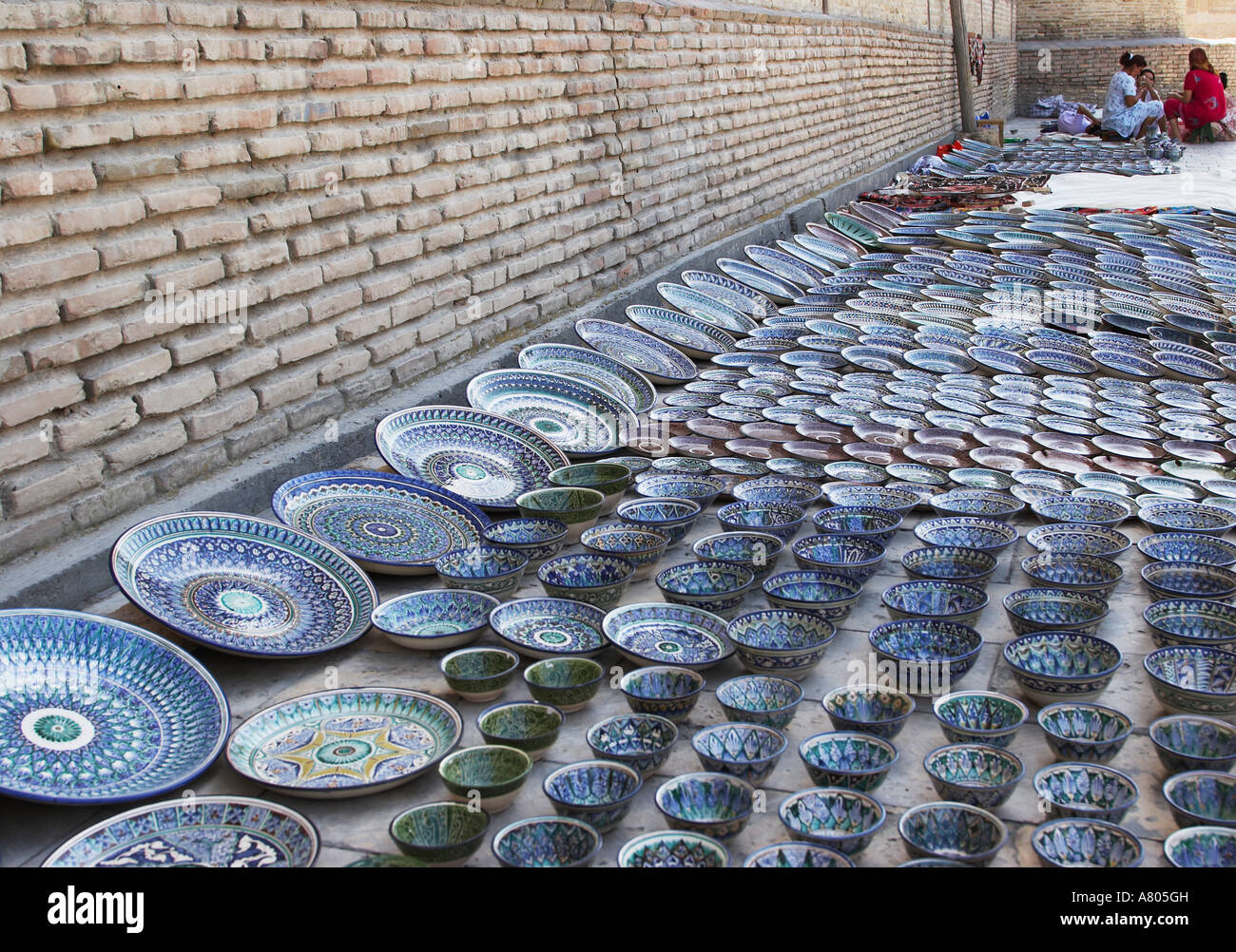 Women Selling Traditionally Painted Crockery Stock Photo Alamy