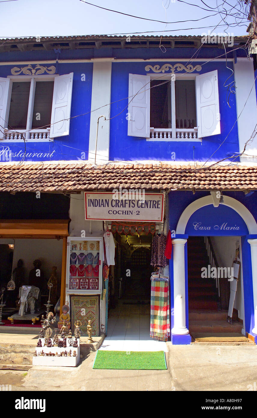 Indian craft shop hi-res stock photography and images - Alamy