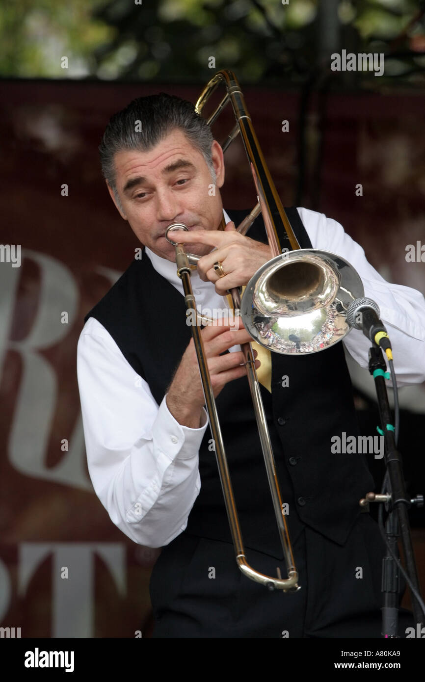 Trombone player hires stock photography and images Alamy