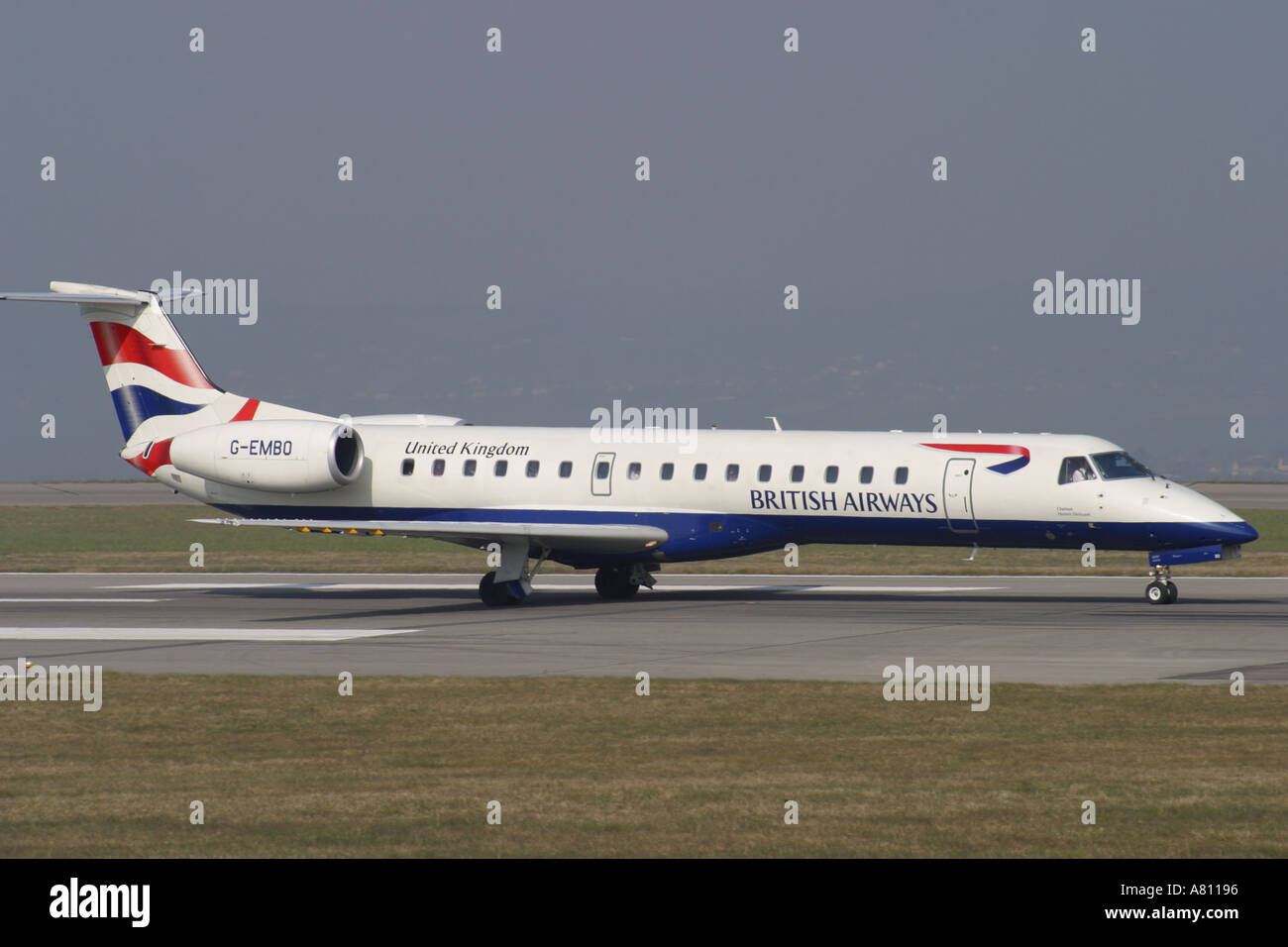 Emb 145 hi-res stock photography and images - Alamy