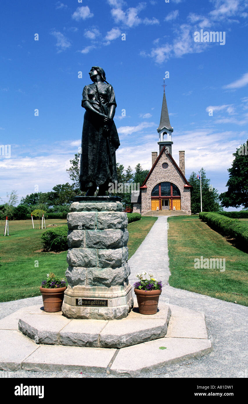 Canada, Nova Scotia, Grand Pre, the statue of Evangeline heroin of the