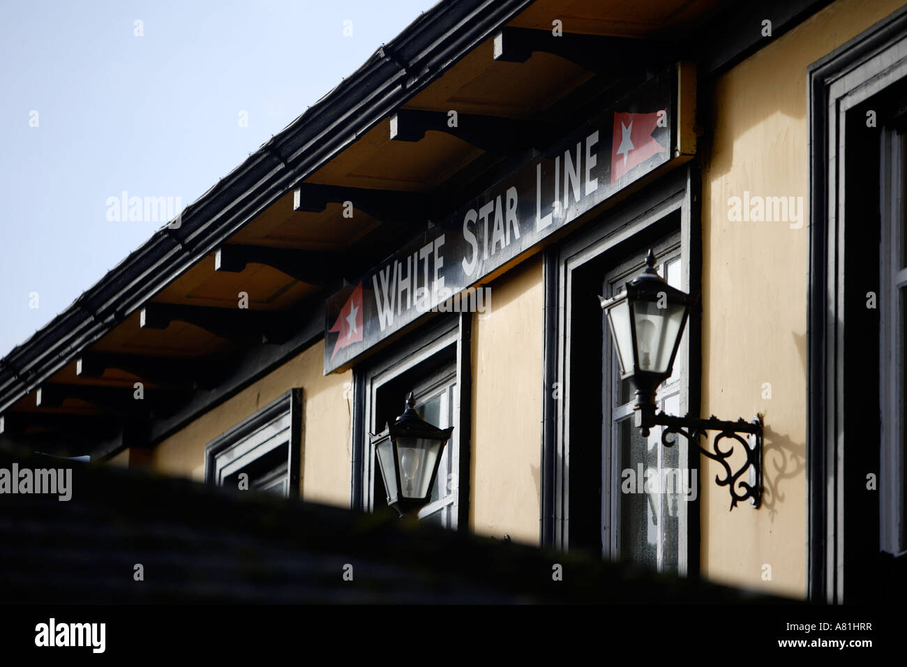 Titanic Bar, Cobh, Queenstown, Ireland Stock Photo Alamy