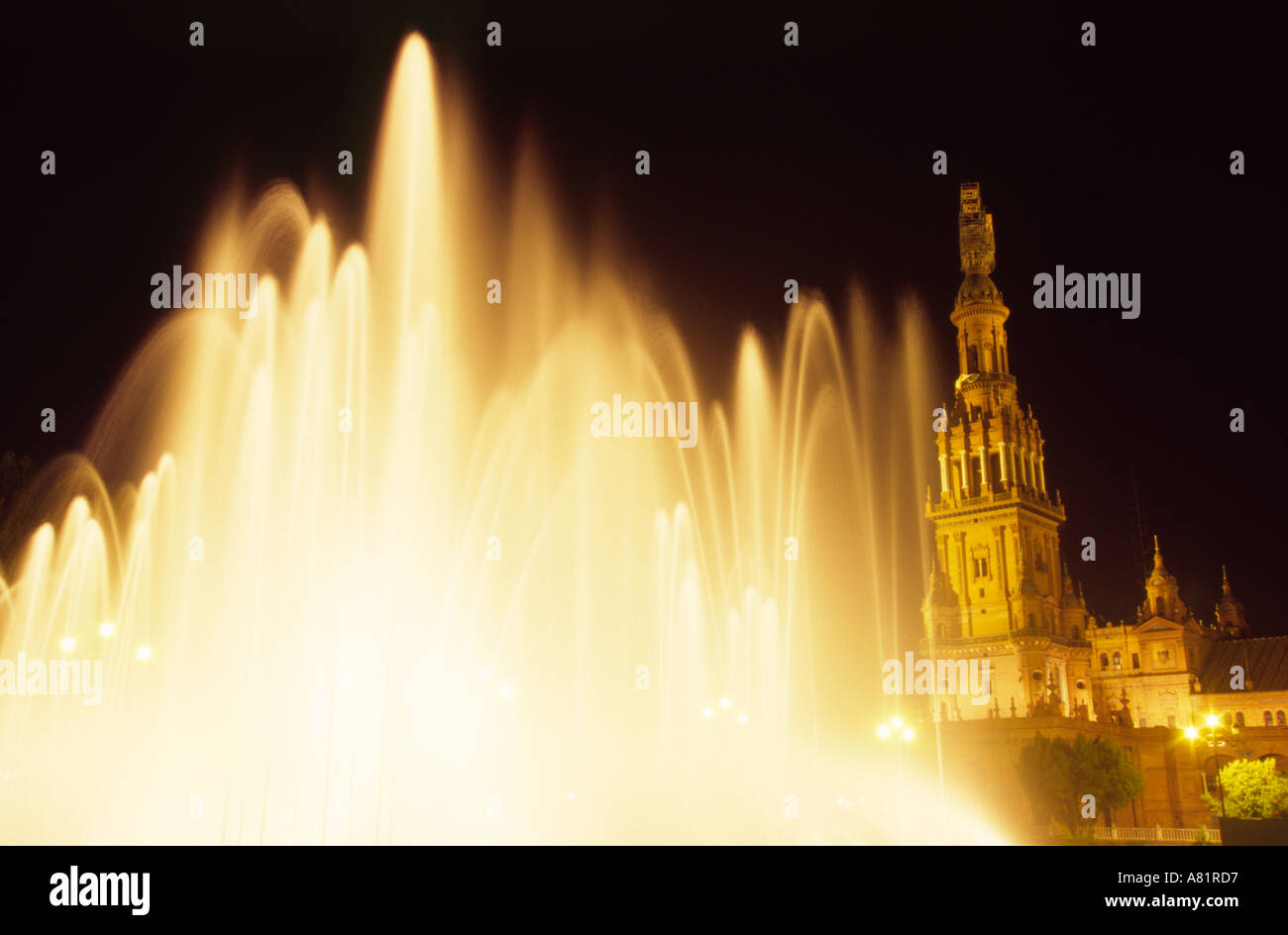 Plaza de españa night hi-res stock photography and images - Alamy