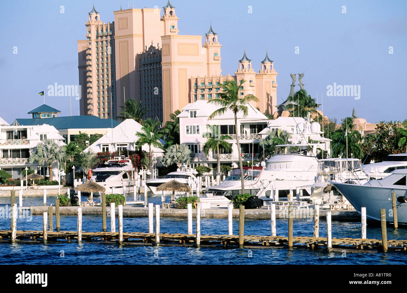 Bahamas, Paradise Island, the extremely wealthy residences along the