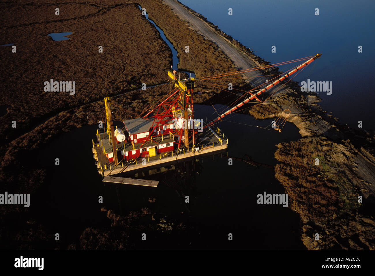 Creek dredging hires stock photography and images Alamy