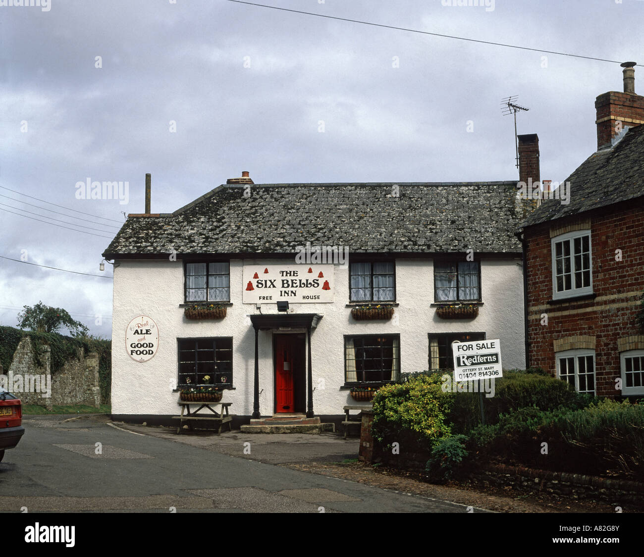The 'Six Bells' public house in Payhembury, Devon Stock Photo