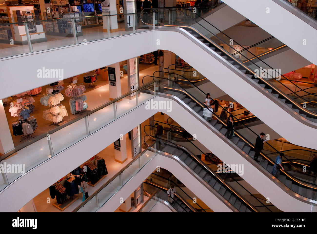 Sloane square shops hires stock photography and images Alamy