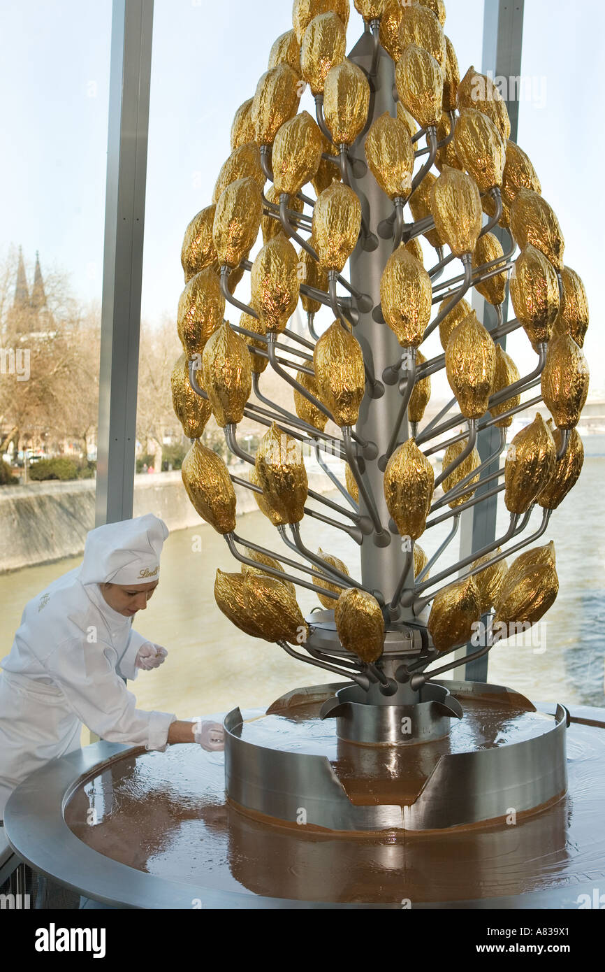 Lindt chocolate fountain hires stock photography and images Alamy