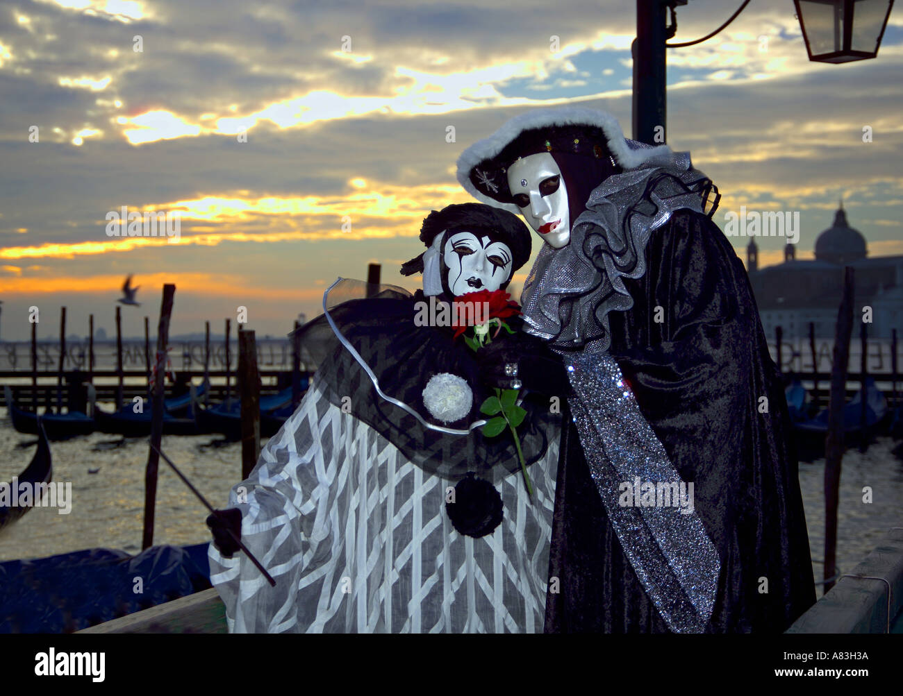 Carnival venice costume hi-res stock photography and images - Alamy