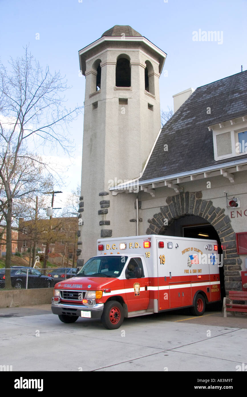 Dc fire and ems hires stock photography and images Alamy